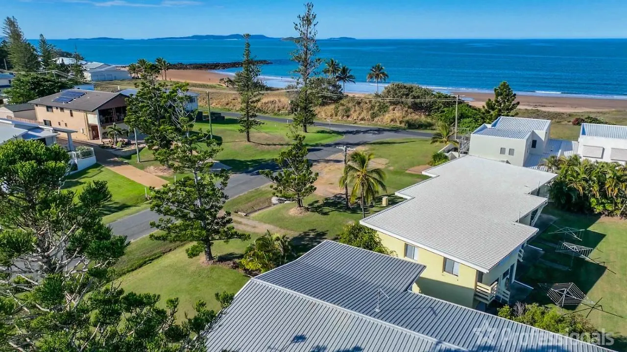 Island Pines Villa Emu Park Nyaraló