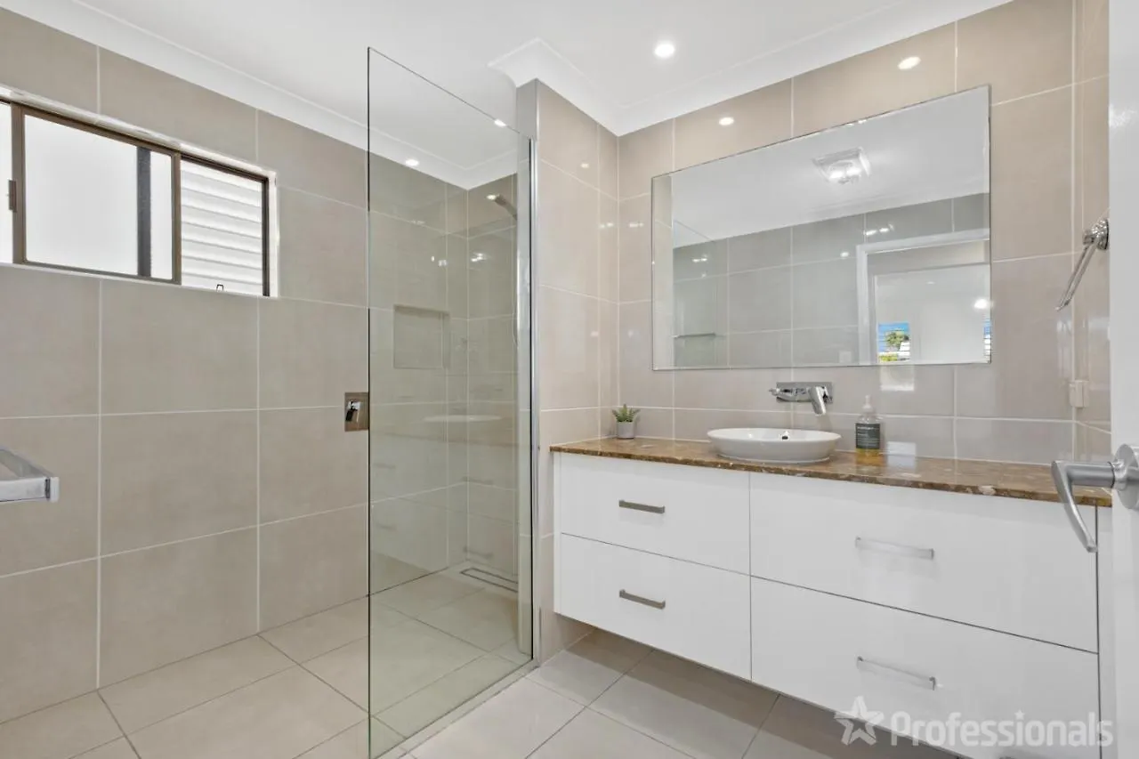 Nyaraló Island Pines Villa Emu Park